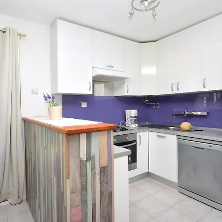 Holiday home Gorgeous In Rudine With Wifi Rudine (Kastela)