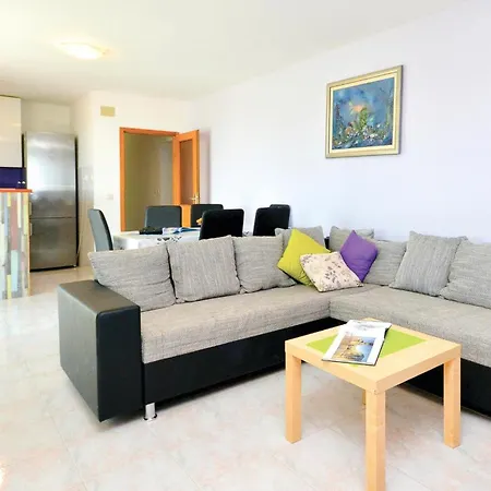 Gorgeous In Rudine With Wifi Holiday home Rudine (Kastela)